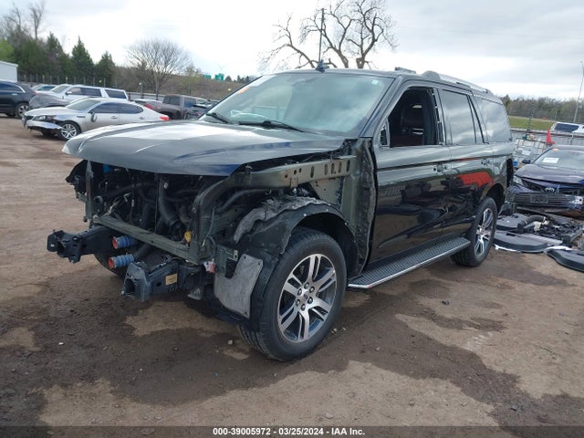 Ford Expedition Limited 2022 1FMJU2AT8NEA37803 Image 2
