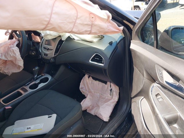 Chevrolet Cruze Ls Auto 2017 1G1BC5SM6H7183915 Image 5