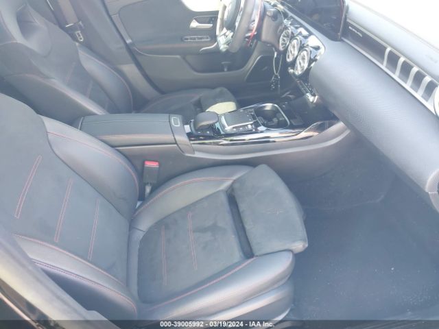 W1K5J5DB7MN175467 Mercedes-Benz Amg Cla 45 4matic