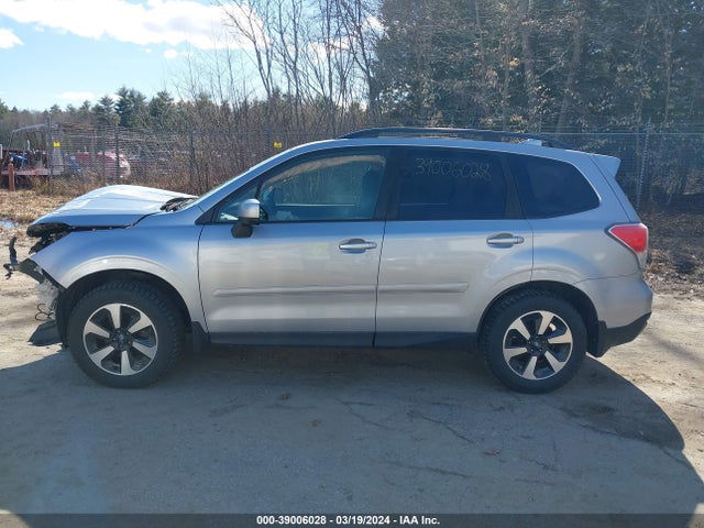 Subaru Forester 2.5i Premium 2017 JF2SJAGC5HH421240 Image 15