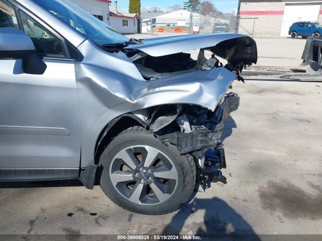 Subaru Forester 2.5i Premium 2017 JF2SJAGC5HH421240 Image 19