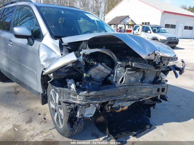 Subaru Forester 2.5i Premium 2017 JF2SJAGC5HH421240 Image 6