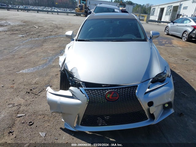 JTHBA1D2XG5033168 Lexus IS 200T