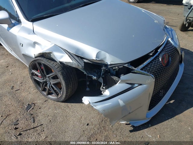 JTHBA1D2XG5033168 Lexus IS 200T