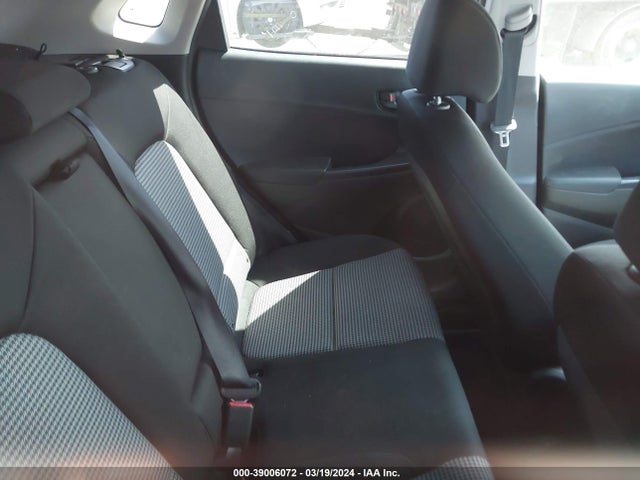 Hyundai Kona Sel 2018 KM8K6CAA5JU097346 Image 8