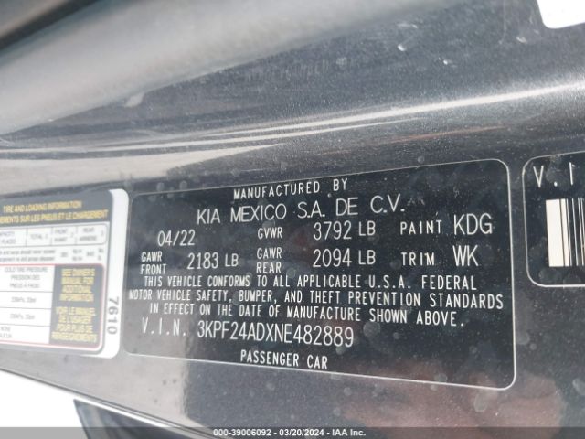 3KPF24ADXNE482889 KIA Forte Lxs