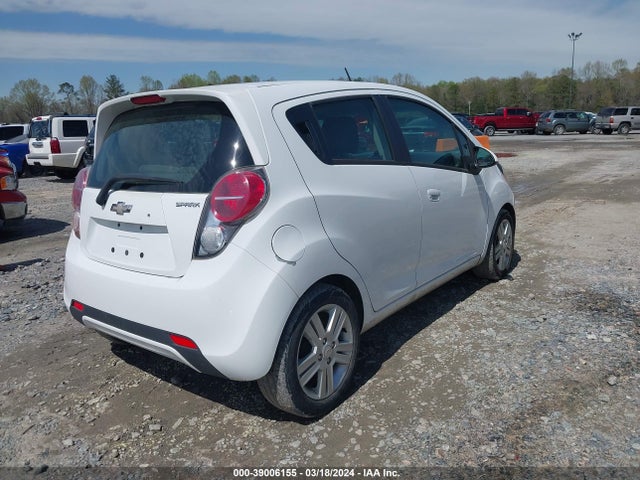 Chevrolet Spark Ls Auto 2014 KL8CB6S9XEC450310 Image 4