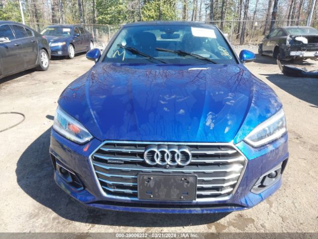 WAURNAF55JA037698 Audi A5 2.0t Premium