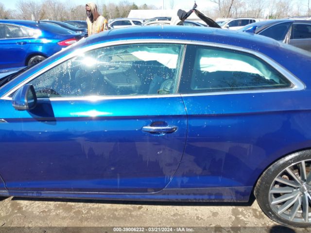 WAURNAF55JA037698 Audi A5 2.0t Premium
