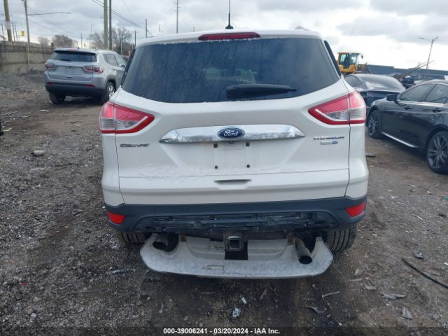 1FMCU9J92EUA79878 Ford Escape Titanium
