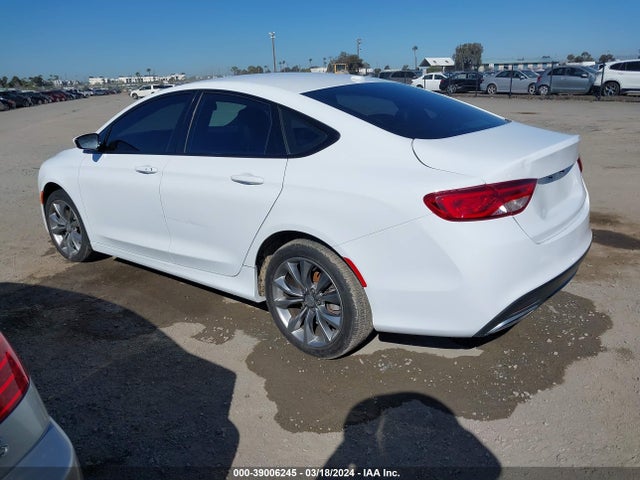 Chrysler 200 S 2015 1C3CCCBB3FN538941 Image 3