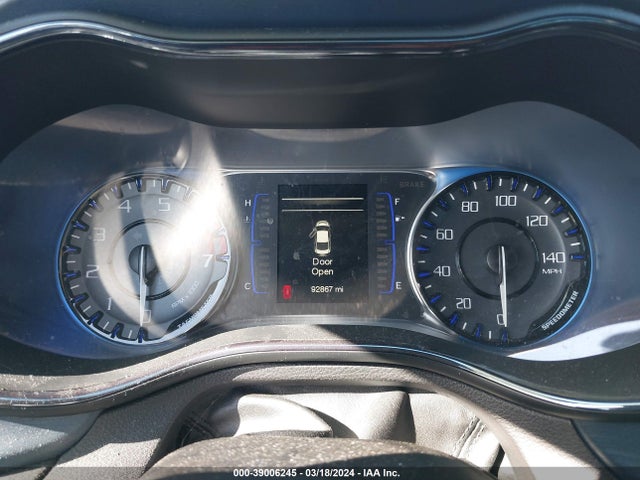 Chrysler 200 S 2015 1C3CCCBB3FN538941 Image 7
