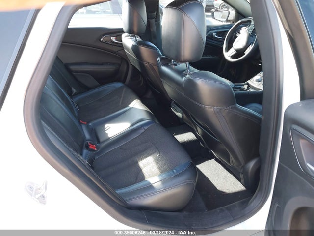 Chrysler 200 S 2015 1C3CCCBB3FN538941 Image 8
