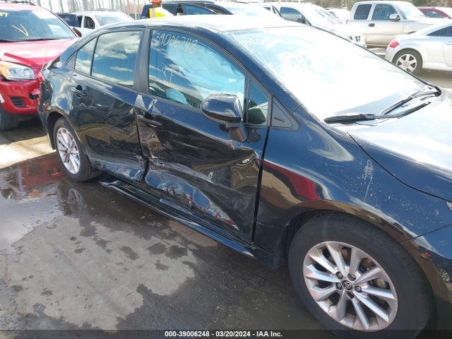Toyota COROLLA LE 2022 JTDVPMAE4NJ193810 Image 17