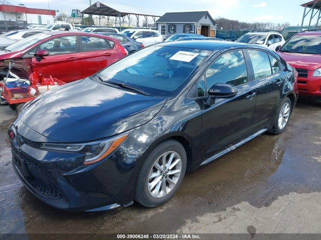 Toyota COROLLA LE 2022 JTDVPMAE4NJ193810 Image 2