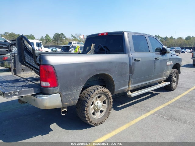 3C6UR5CLXHG781666 RAM 2500 Tradesman  4x4 6'4 Box
