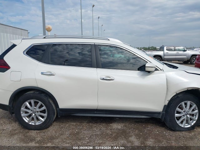 Nissan ROGUE SV 2018 JN8AT2MV5JW355312 Image 14