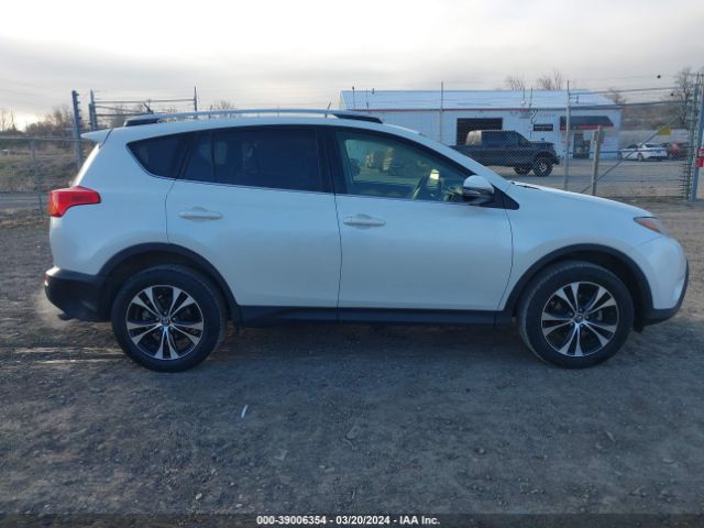 JTMDFREV4FD125240 Toyota Rav4 Limited
