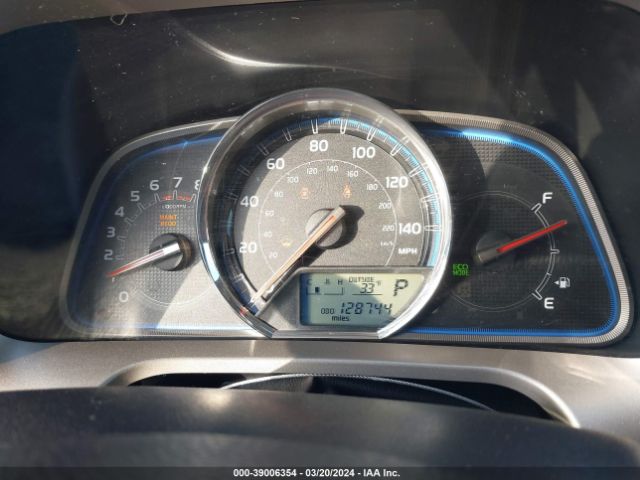 JTMDFREV4FD125240 Toyota Rav4 Limited