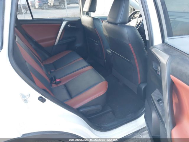 JTMDFREV4FD125240 Toyota Rav4 Limited