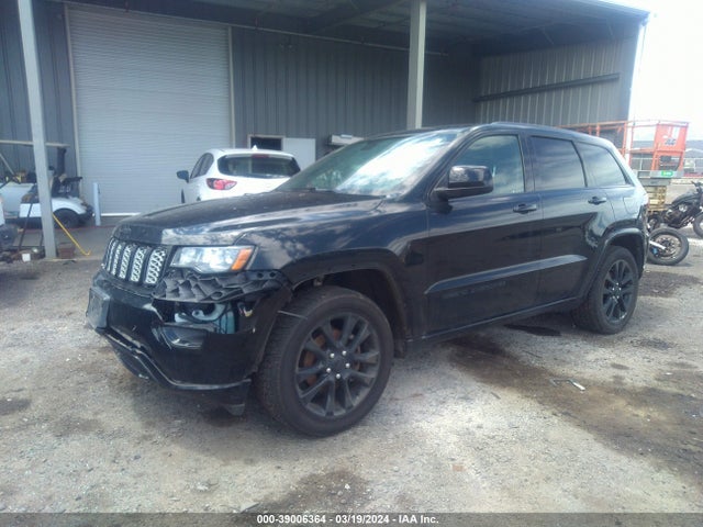 1C4RJEAG3JC288755 Jeep Grand Cherokee Altitude 4x2