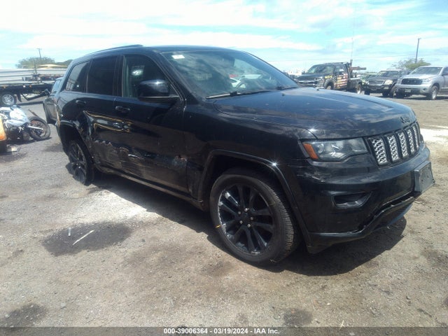 1C4RJEAG3JC288755 Jeep Grand Cherokee Altitude 4x2