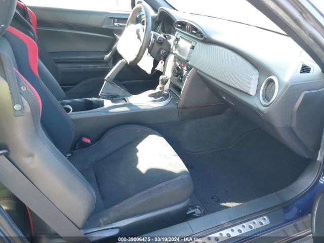 JF1ZNAA15F8708217 Scion FR-S