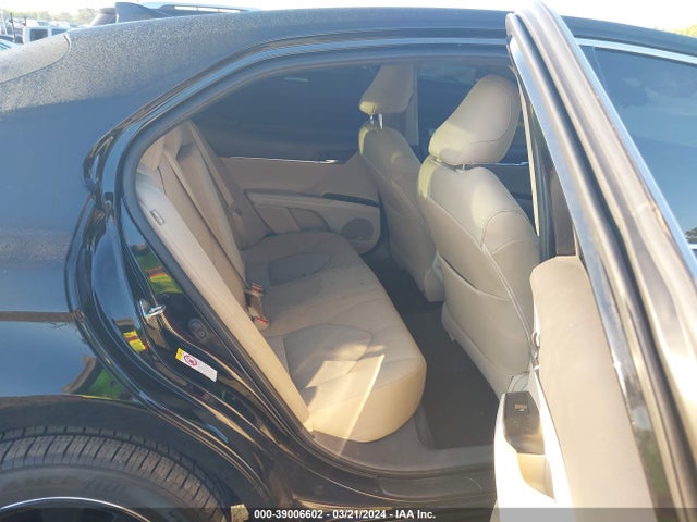 Toyota CAMRY LE 2019 4T1B11HK5KU190855 Image 8