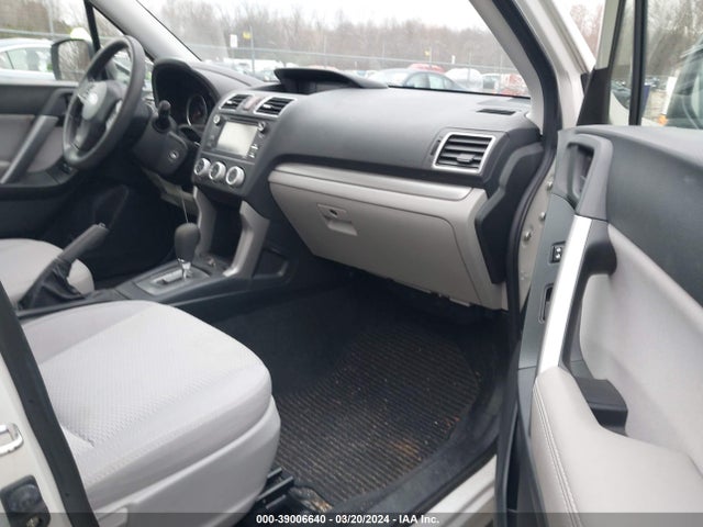 Subaru Forester 2.5i 2016 JF2SJAAC7GH495928 Image 5