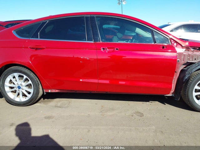 Ford FUSION SE 2020 3FA6P0HDXLR246139 Image 14