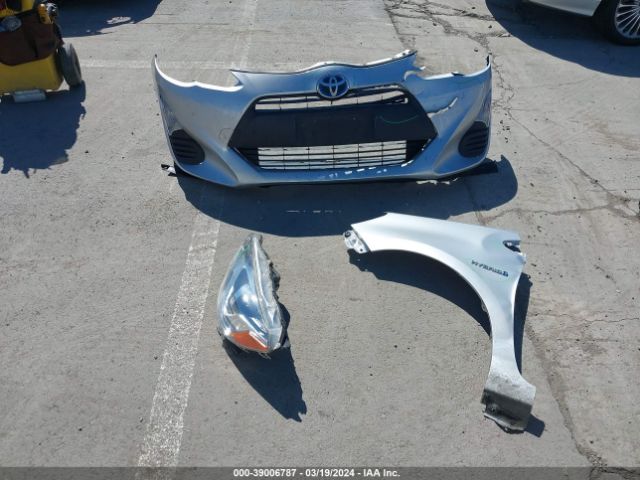 JTDKDTB38G1120106 Toyota Prius C One