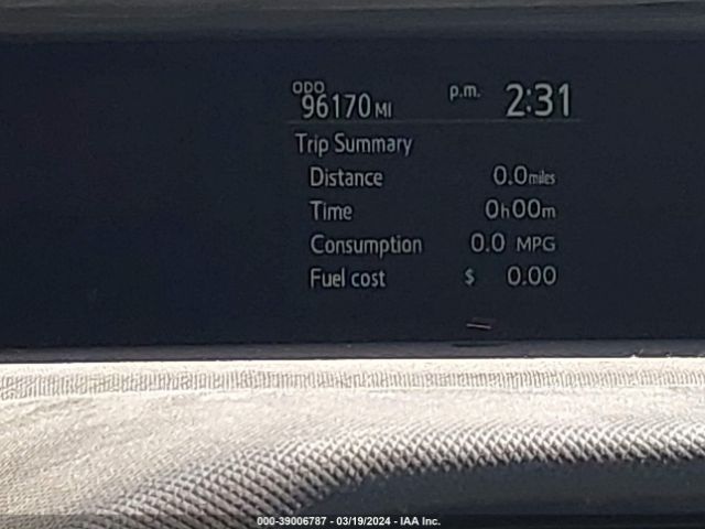 JTDKDTB38G1120106 Toyota Prius C One