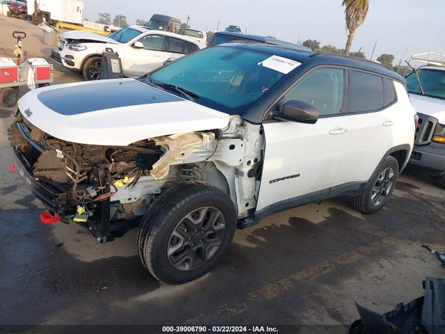 3C4NJDDB6HT664839 Jeep New Compass Trailhawk 4x4