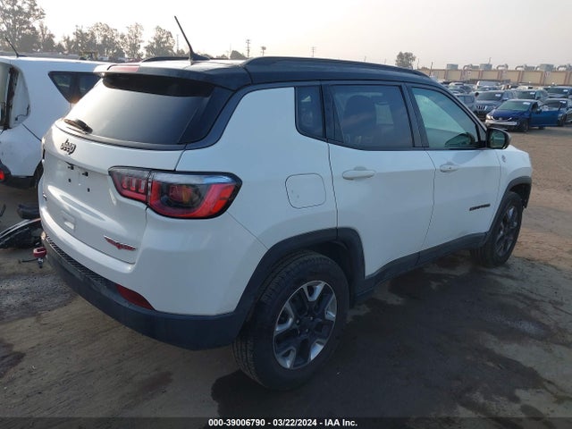 3C4NJDDB6HT664839 Jeep New Compass Trailhawk 4x4