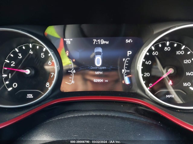 3C4NJDDB6HT664839 Jeep New Compass Trailhawk 4x4