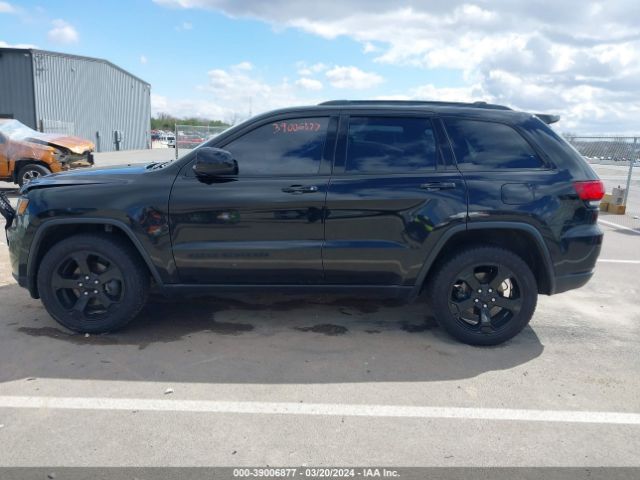 1C4RJFAG4JC352629 Jeep Grand Cherokee Upland 4x4