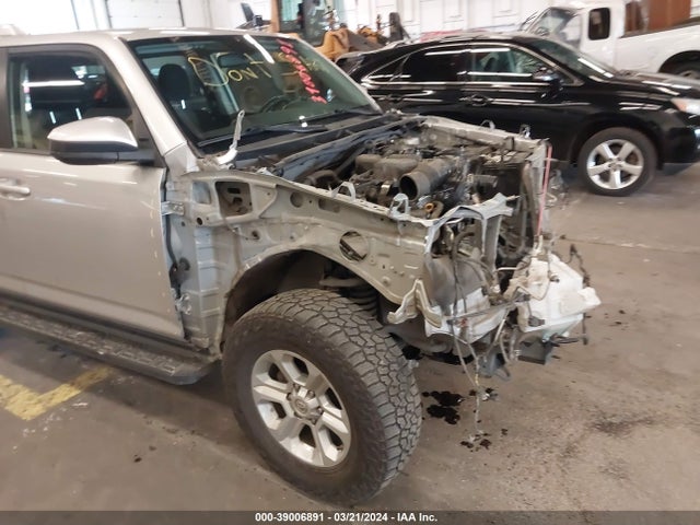 Toyota 4RUNNER SR5 2017 JTEBU5JR1H5428242 Image 22