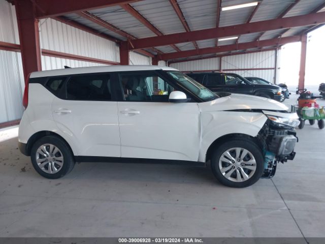 KNDJ23AU6M7743650 KIA SOUL LX