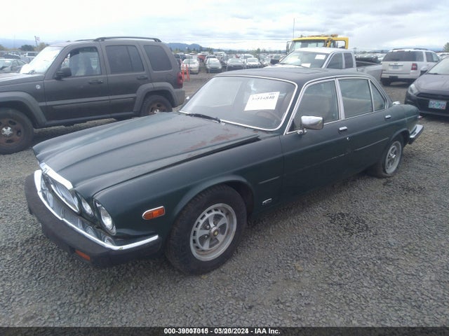 1985 JAGUAR XJ6 SAJAV1341FC411247 Photo 1