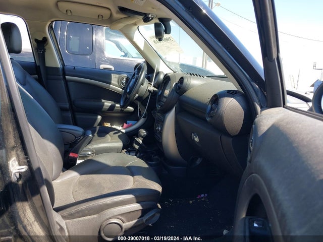 2013 MINI COUNTRYMAN WMWZB3C55DWM09332 Photo 4