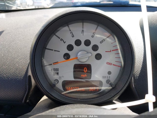 2013 MINI COUNTRYMAN WMWZB3C55DWM09332 Photo 6