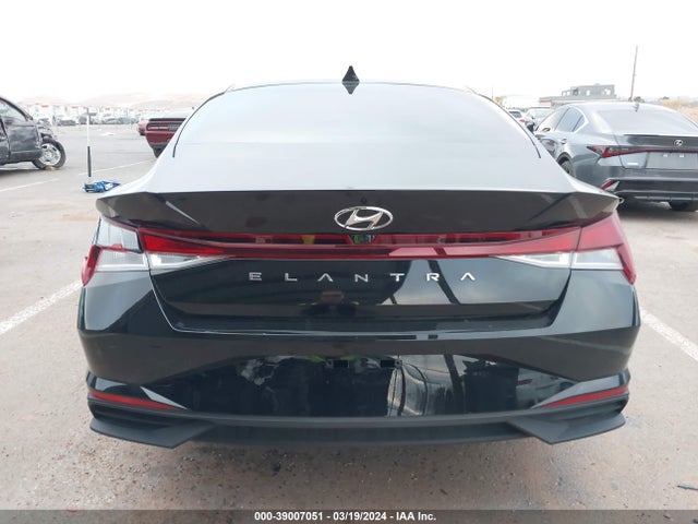 Hyundai ELANTRA SEL 2023 5NPLS4AG0PH106004 Image 16