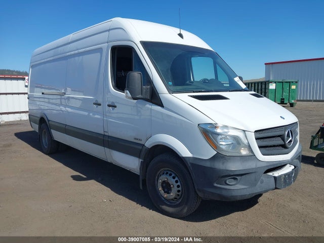 2015 WD3PF1CC8FP107784 main image