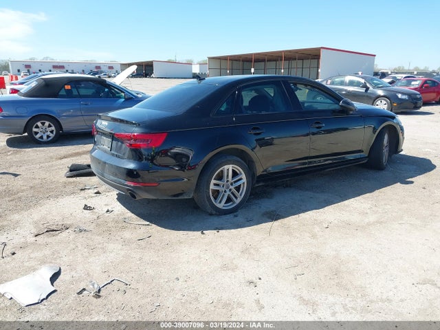 Audi A4 2.0t Premium 2017 WAUGNAF48HN011596 Image 4