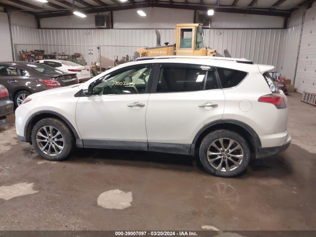 Toyota Rav4 Limited 2016 JTMDFREV7GJ103235 Image 14