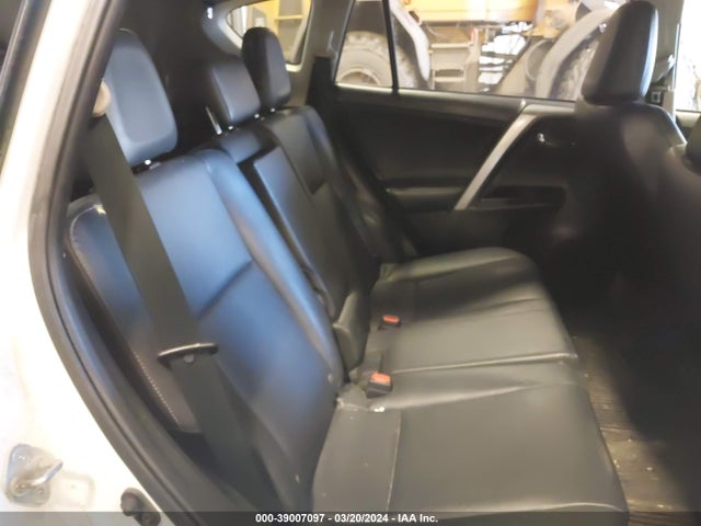 Toyota Rav4 Limited 2016 JTMDFREV7GJ103235 Image 8