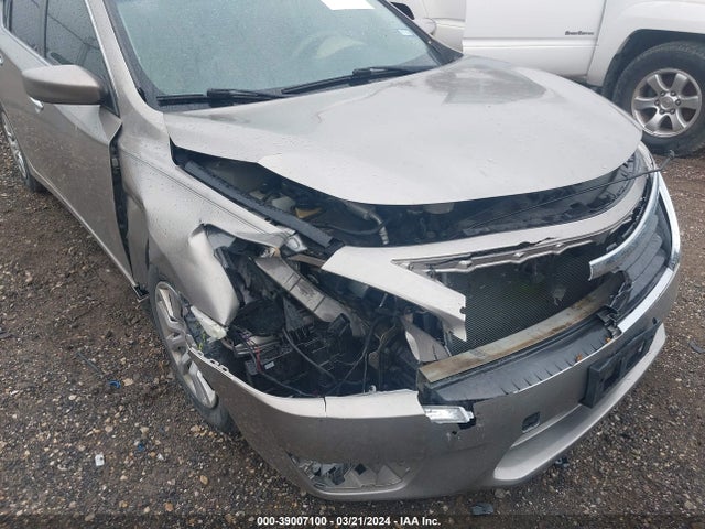 Nissan Altima 2.5 S 2015 1N4AL3AP0FN872477 Image 6