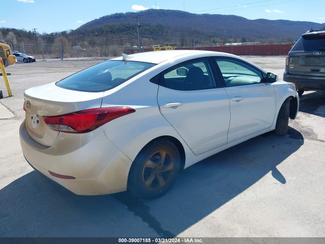 Hyundai ELANTRA SE 2015 5NPDH4AE4FH640896 Image 4