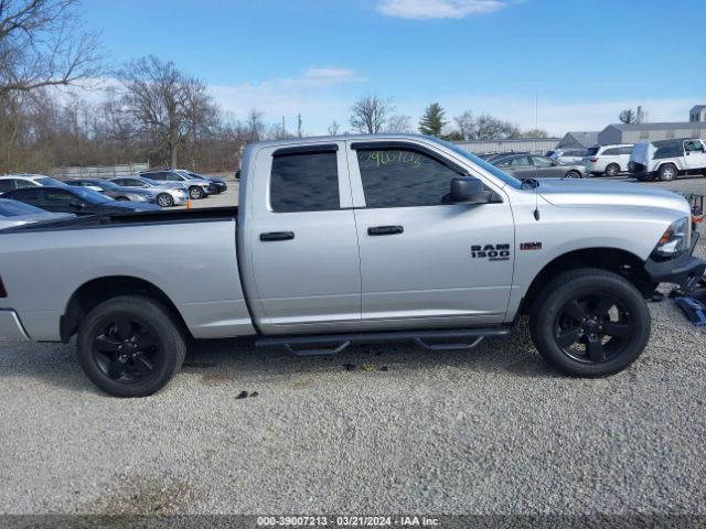 1C6RR7FT0KS517658 RAM 1500 Classic Express Quad Cab 4x4 6'4 Box
