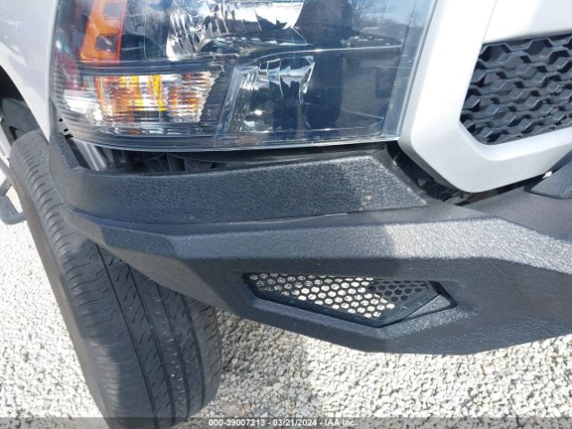 1C6RR7FT0KS517658 RAM 1500 Classic Express Quad Cab 4x4 6'4 Box